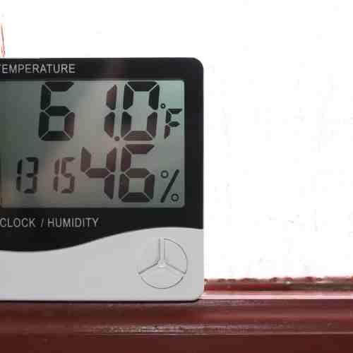 How to Decide Whether to Use Your Whole House Fan or Air Conditioning_ temperature and humidity_premiere electric