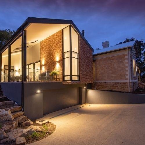 The Latest Trends in Outdoor Lighting Installation_modern lighting_Premiere Electric
