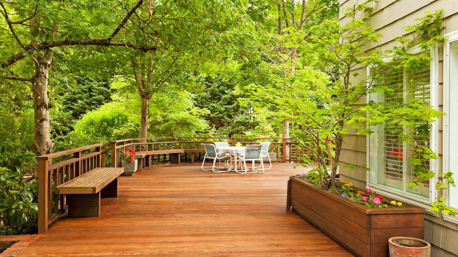 Do I Need an Electrician to Replace My Outdoor Outlet_Premiere Electric