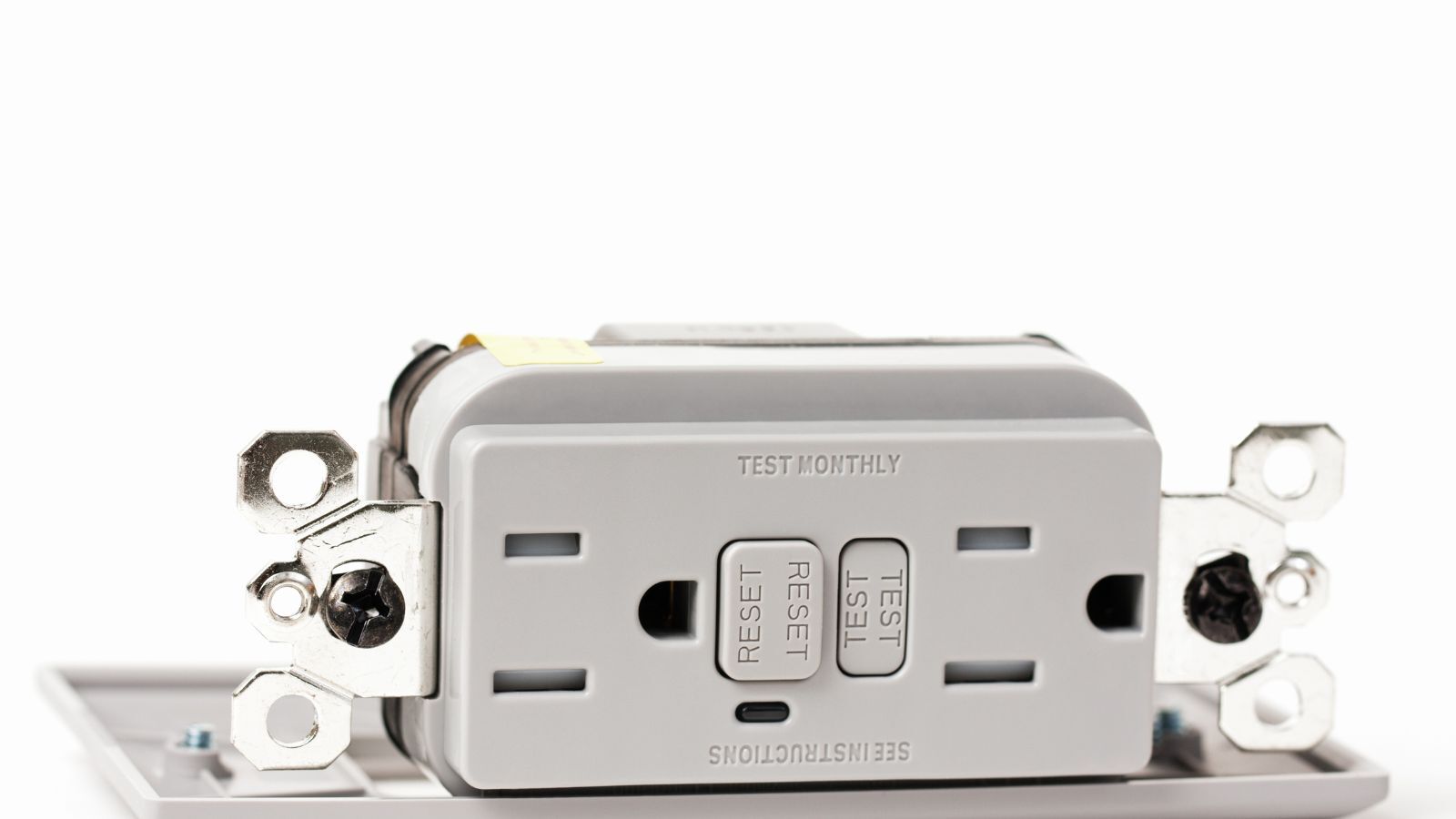 Why won't my GFCI outlet reset- Cincinnati & Northern Kentucky Electricians_ Premiere Electric